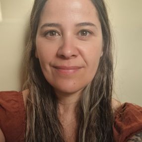 Maria paz, Babysitter in Mieres