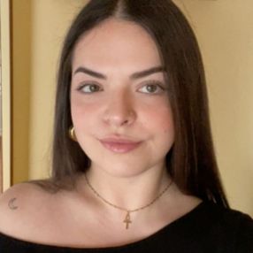 Sara, Niñera o canguro en Santa Cruz de Bezana