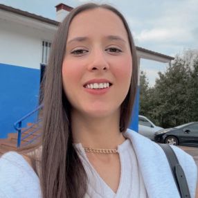 Nerea, Niñera o canguro en Santurce