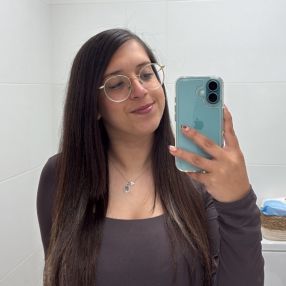 Cecilia, Niñera o canguro en Caleta de Vélez
