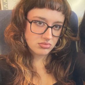 Lorena, Babysitter in Teo