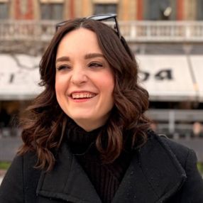 Tricia, Babysitter in Pamplona