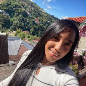 Rosnielys sarai, Niñera o canguro en Mogán
