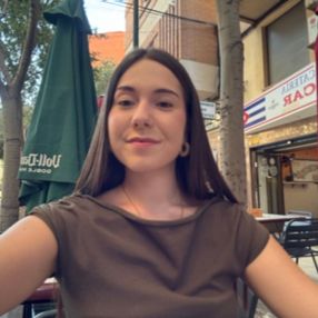 Irene, Babysitter in Borriol