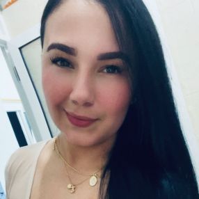 Stephania, Babysitter in Cunit