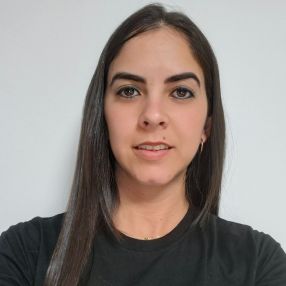 Jani, Niñera o canguro en Villanueva de los Infantes