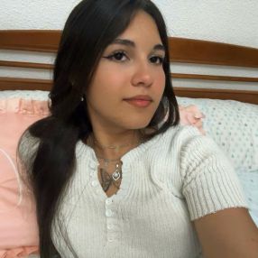 Isabella, Babysitter in Benaguasil