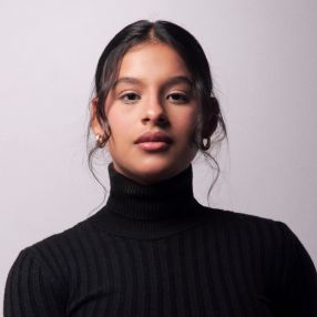 Melissa Adelaide, Niñera o canguro en Yeles