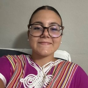 Annia, Babysitter in san miguel de abona