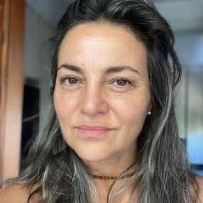María Laura, Niñera o canguro en Picaña