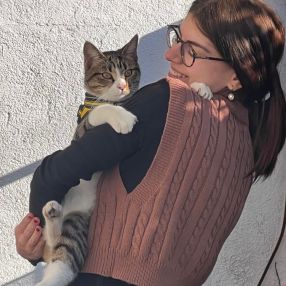 Lydia, Niñera o canguro en Dosrius