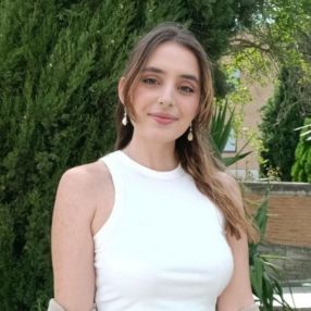 Naiara, Babysitter in Mejorada del Campo