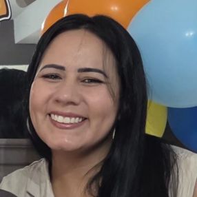 Gislene, Niñera o canguro en Jaén