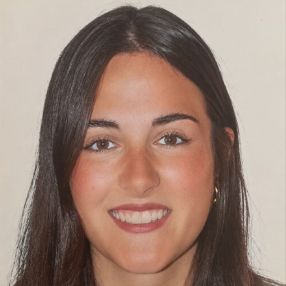 María, Niñera o canguro en Membrilla