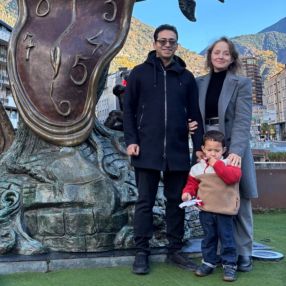 Iana, Familia en Valldoreix