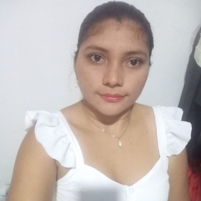 Yina Luz, Babysitter in Galapagar