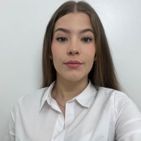 Paola, Niñera o canguro en Los Palacios y Villafranca