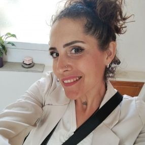 Erica Marie, Niñera o canguro en Cabanes