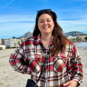 Aina, Babysitter in Colònia de Sant Jordi