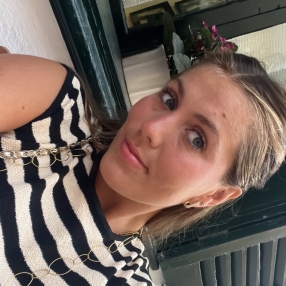 Claudia, Babysitter in Ciutadella de Menorca