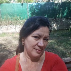 Sandra, Babysitter in Nájera