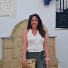 Paula, Babysitter in Huesca
