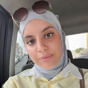 Yassmin, Niñera o canguro en Moncofa
