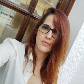 Helena, Babysitter in Titulcia