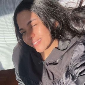 Andreina, Niñera o canguro en Pola de Siero