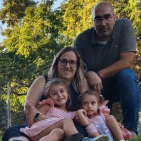 Amparo, Family in Paterna