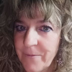 Felicidades, Niñera o canguro en Torreperogil