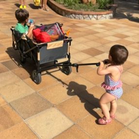 Claudia, Familia en Blanes