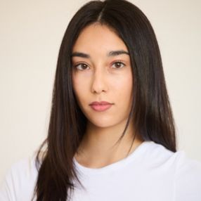 Valeria, Babysitter in Dúrcal