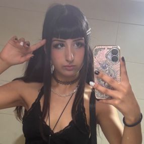 Laura, Babysitter in Alcañiz