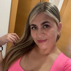 Leidy, Niñera o canguro en Agramunt