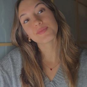 Martina, Babysitter in Vallirana