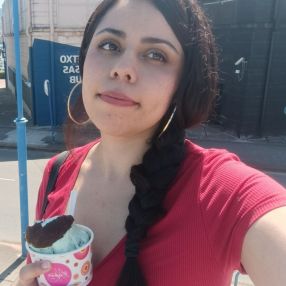 Maria Fernanda, Babysitter in Basauri