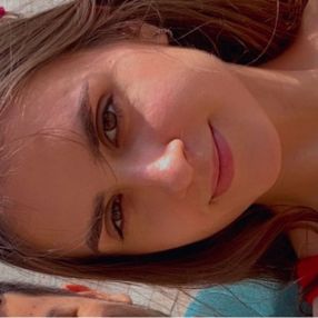Iria, Babysitter in Ponteareas