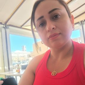 Angelica, Babysitter in València