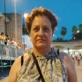Inmaculada, Niñera o canguro en Martos