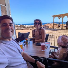 Alejandro, Familia en El Cabezo