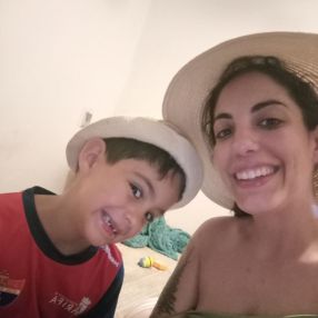 Nora, Familia en Algeciras