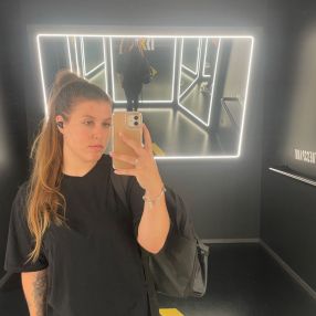 Heloisa, Babysitter in Elche