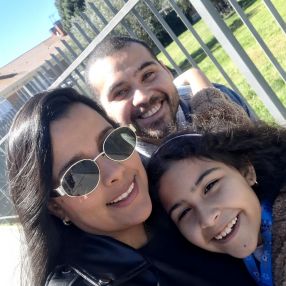 Sinai, Familia en Móstoles