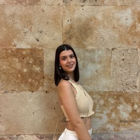 Lidia, Niñera o canguro en Alba de Tormes
