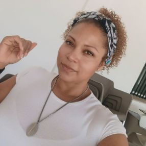 Mary luz, Babysitter in Lérida