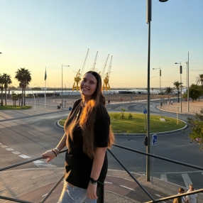 Sara, Niñera o canguro en Lepe