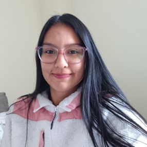 Yadi Paola, Niñera o canguro en Cantalejo