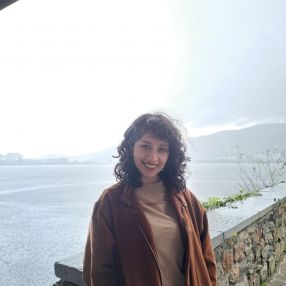 Pilar, Niñera o canguro en Ferrol