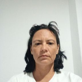 Noemi, Babysitter in Xàtiva